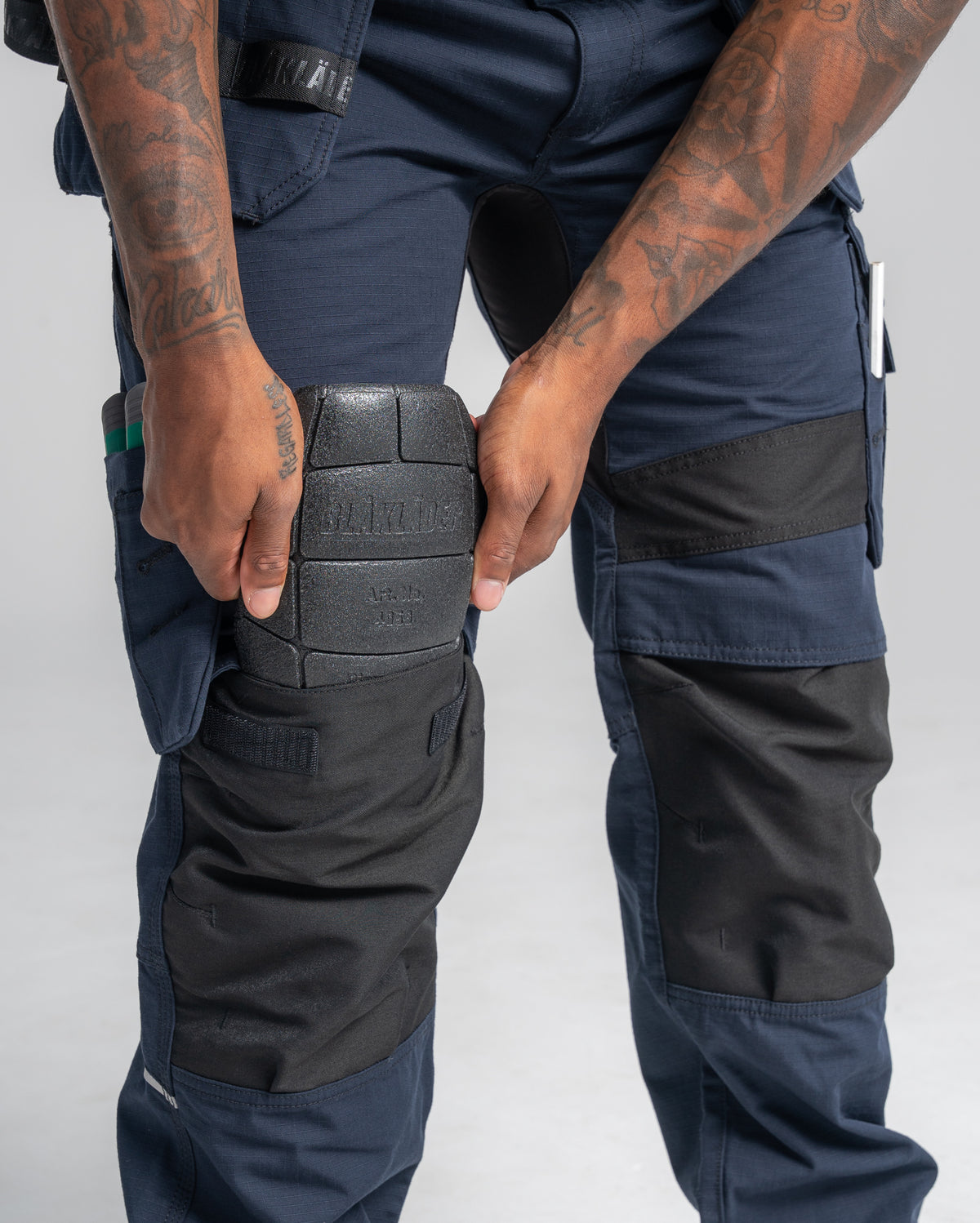 Ripstop Pants With Utility Pockets - White/Dark grey