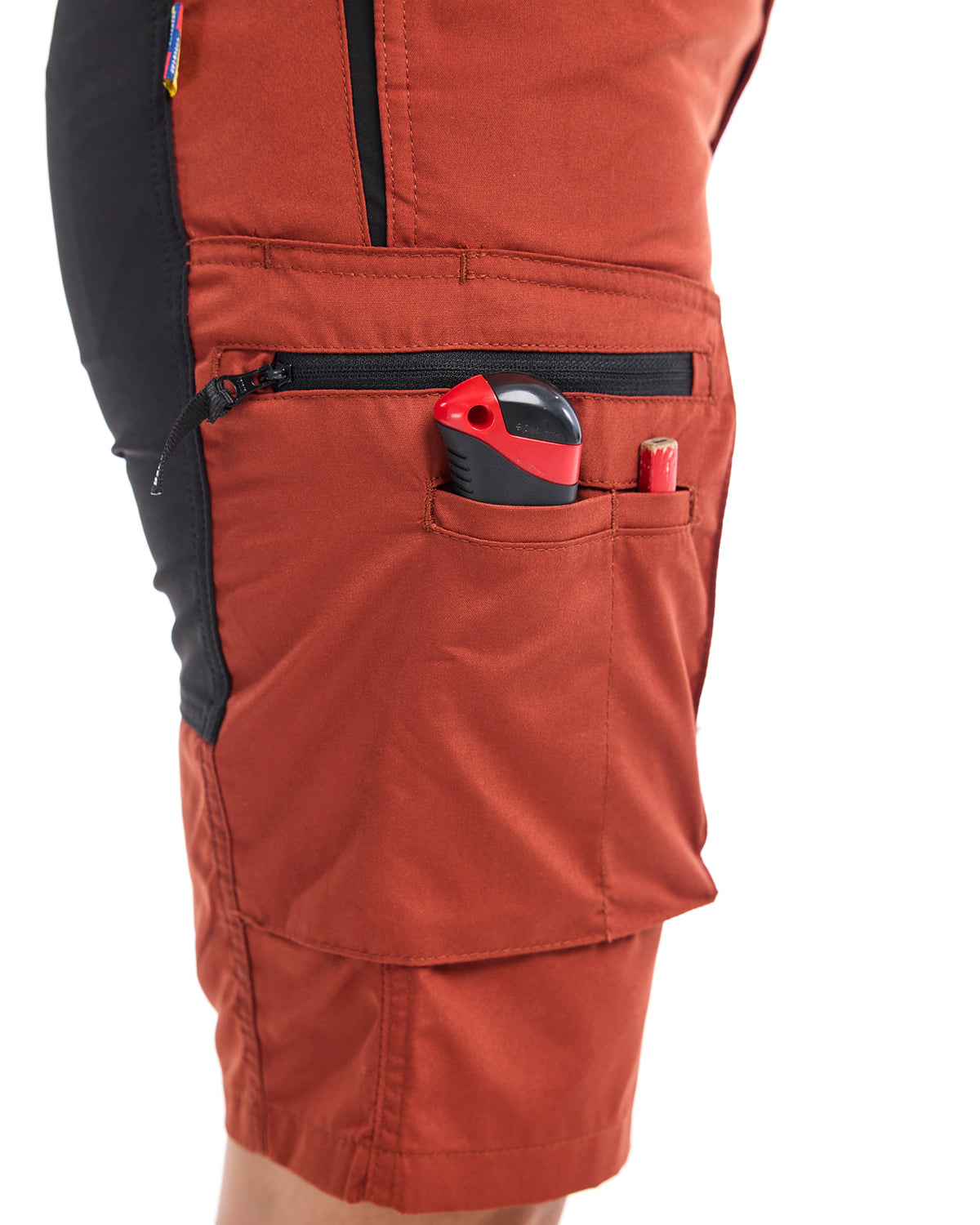 Women's Service Shorts With Stretch - Burned Red/Black