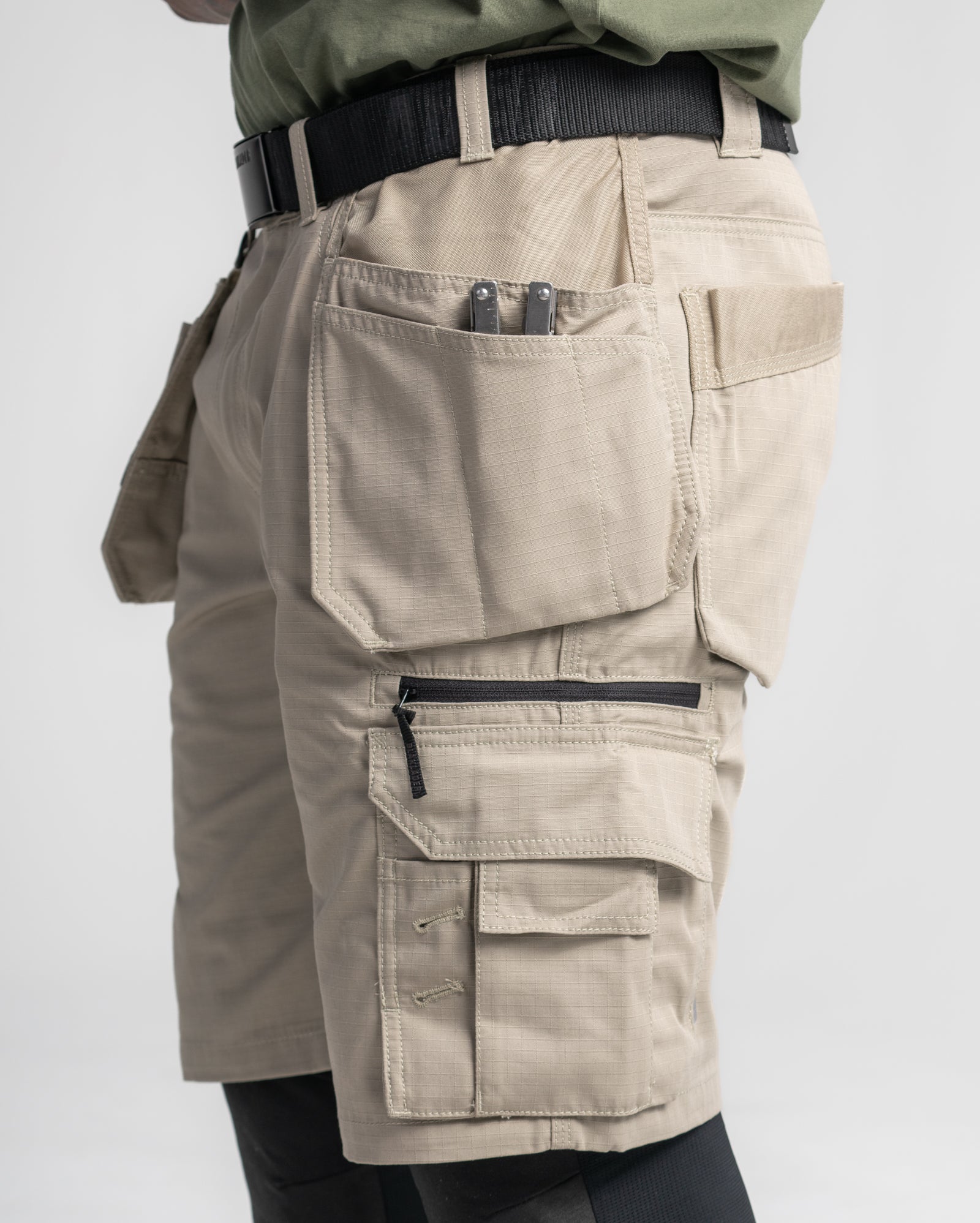 Ripstop Shorts - With Utility Pockets - Dark navy blue